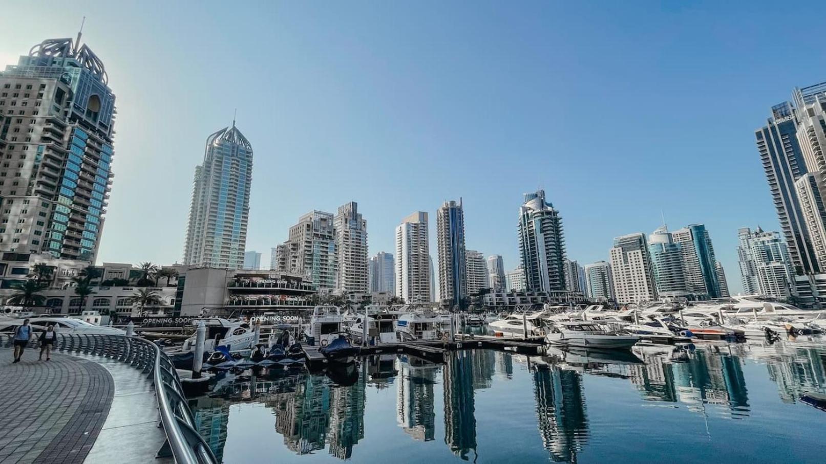 Charming Warm Suite With Amazing Views Of The City Dubai Eksteriør billede